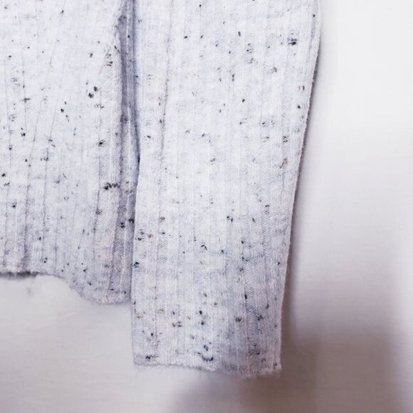 Old Navy Gray Speckled Ribbed Mock Neck Pullover Sweater Women's Size Medium NWT - Picture 4 of 8